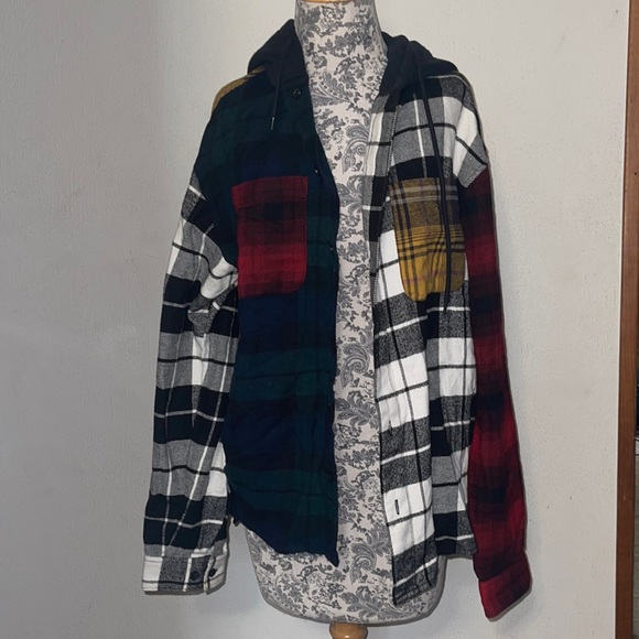 Urban Outfitters Jackets & Blazers - Urban Outfitters plaid flannel patchwork hoodie shirt